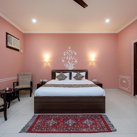 Nine Palms Resort Džajpur Exteriér fotografie