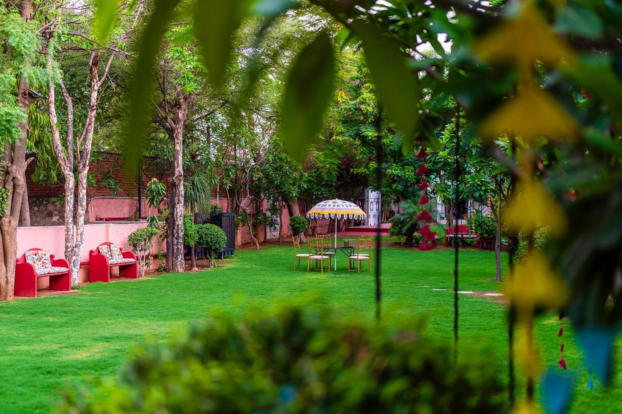 Nine Palms Resort Džajpur Exteriér fotografie